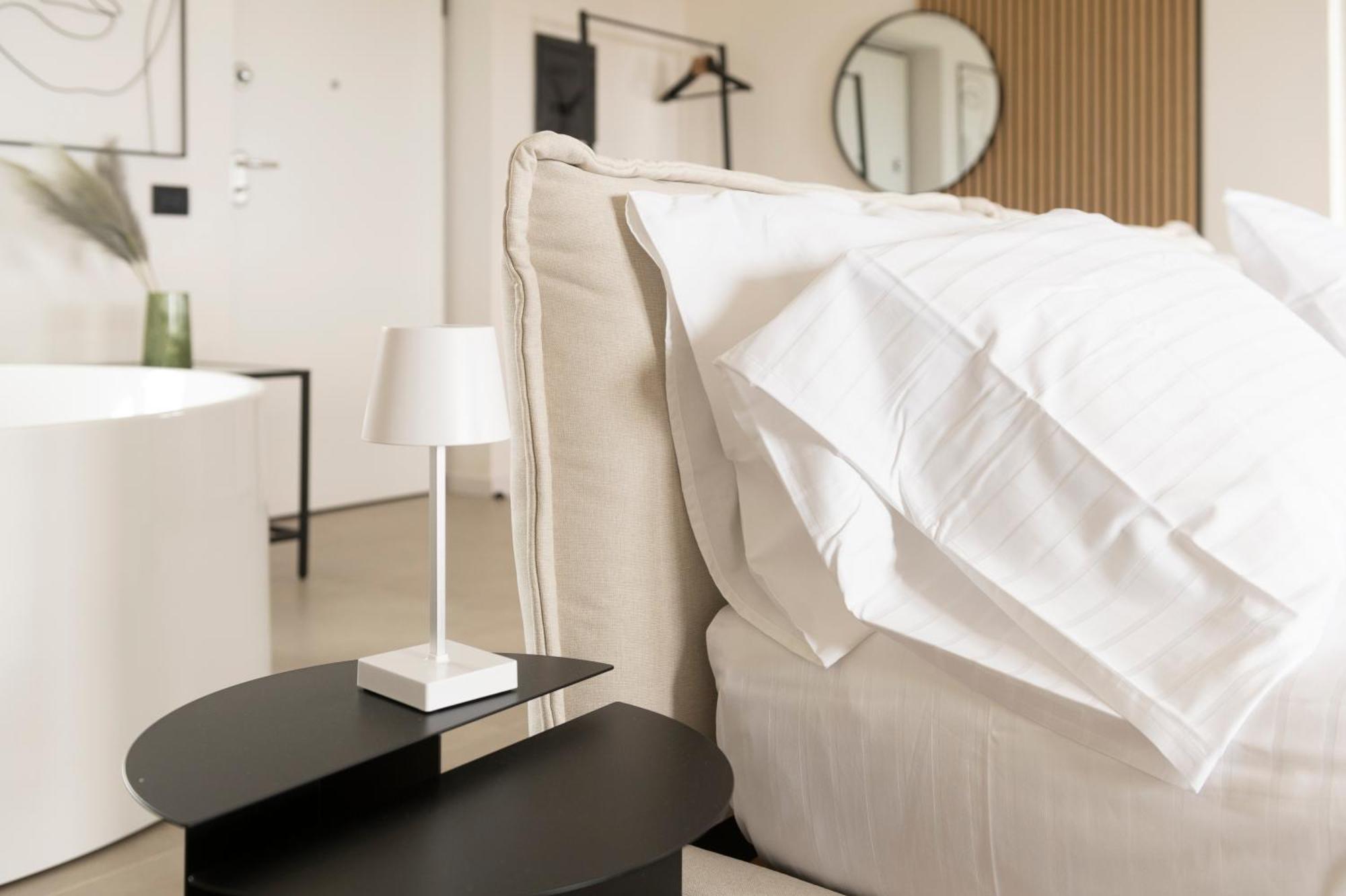 Standard Double or Twin Room with Sea View,1758340343:JPEG